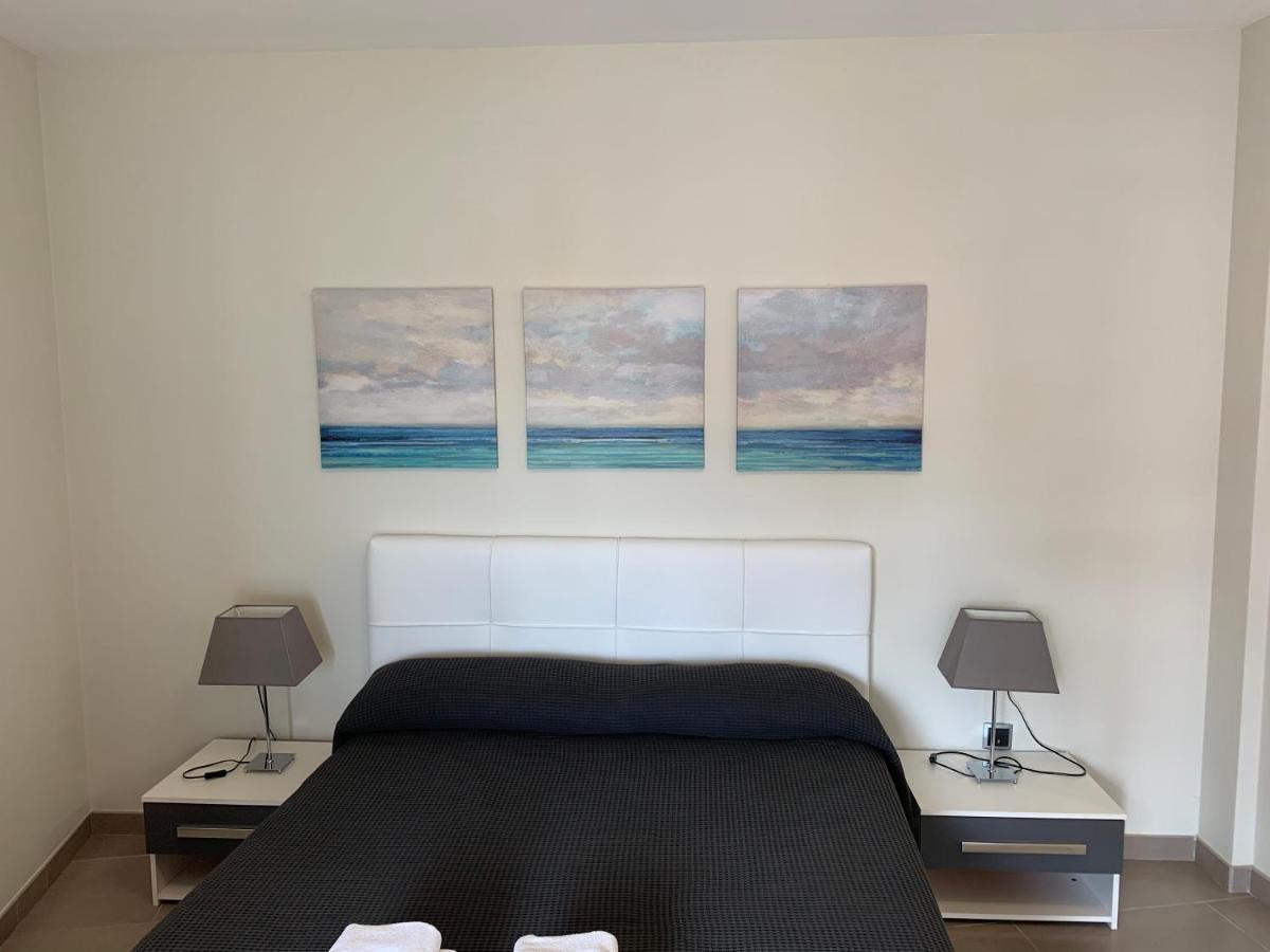 Apartaments Lamoga- Spai 托里代巴拉 外观 照片