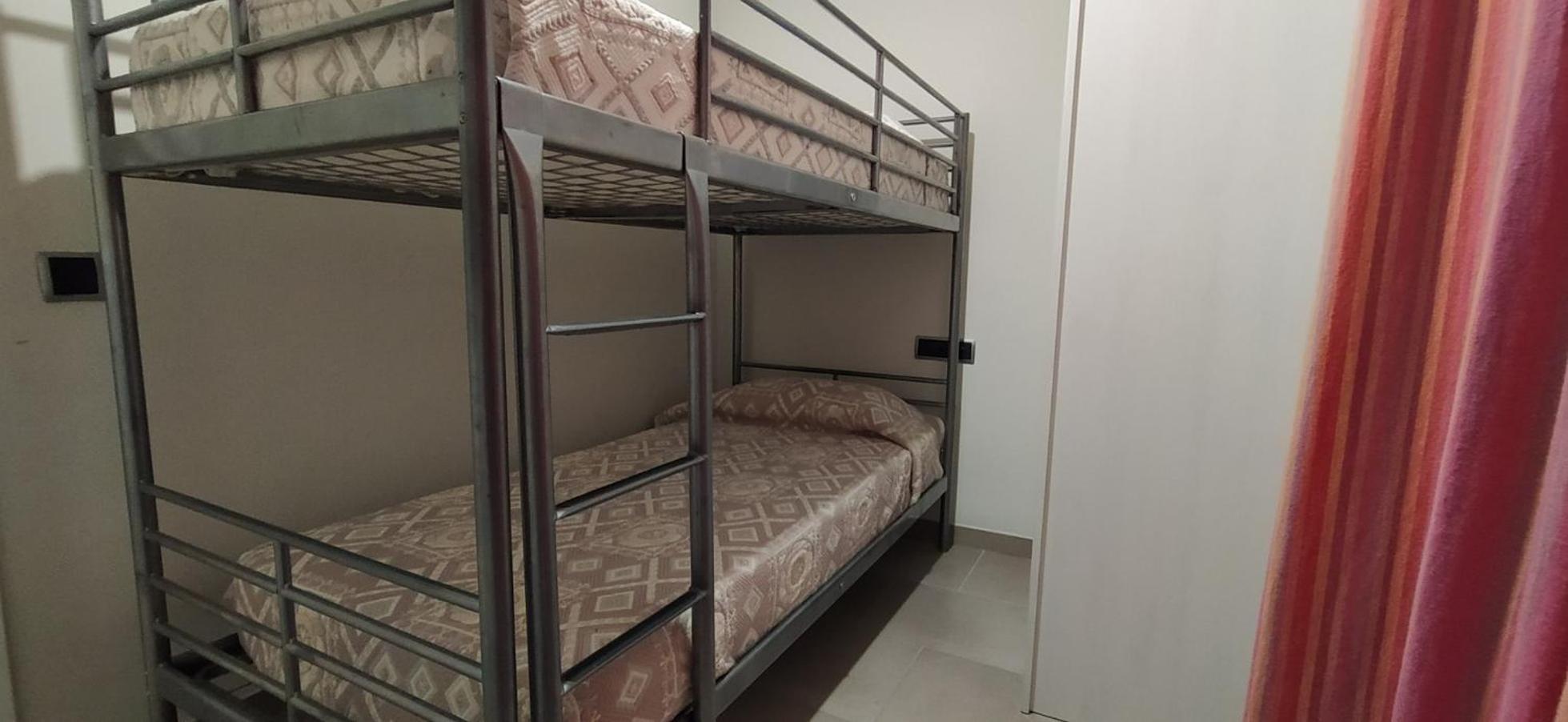 Apartaments Lamoga- Spai 托里代巴拉 外观 照片